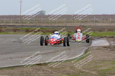 media/Jan-15-2023-CalClub SCCA (Sun) [[40bbac7715]]/Group 5/Qualifying (Sweeper)/
